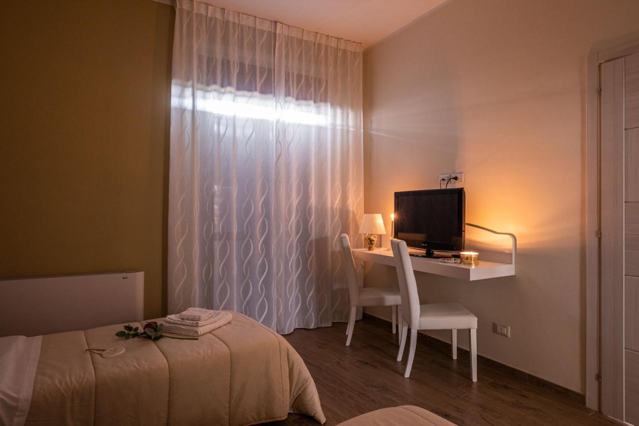 Agora' Castelnuovo Della Daunia Bed & Breakfast Luaran gambar